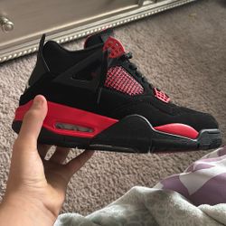 Jordan 4  Red Thunder 