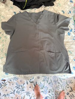 Gray Daggaci Scrub Set — 2XL — $25 OBO