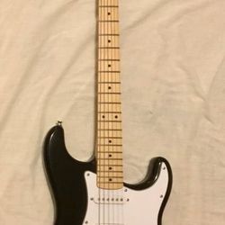 Squier Guitar W Amp 