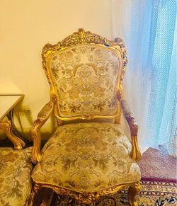 Gold Sofa Set – 3 Seater – For Sale Clean and stylish 3-seater sofa set. Selling because we are moving. Still in great condition and very comfortable.