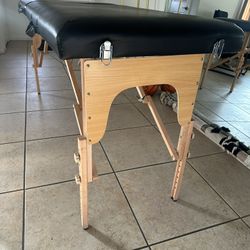Massage Table 