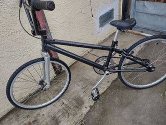 Bmx schween    20in skinny tires