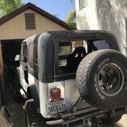 83  Cj7   Jeep