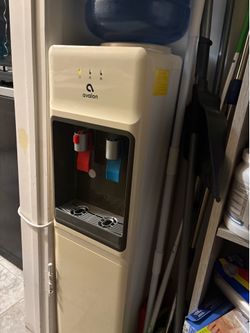 Water Dispenser $20