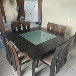 8 Chair Dinning Room Table Set