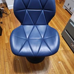 set of 4 Bar stools 