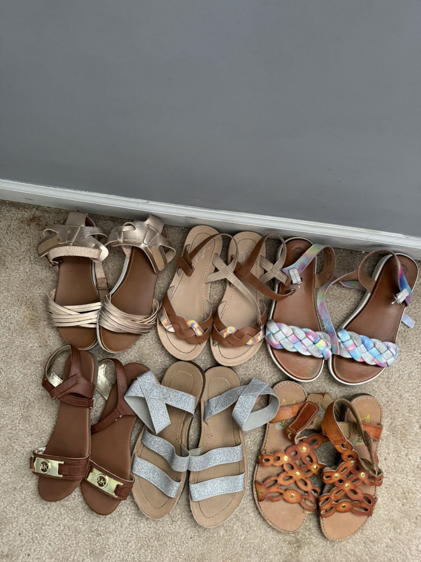 Size 2 Girls Shoe Purge Back To School