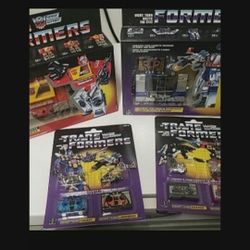 TRANSFORMERS AND GI JOE COLLECTIBLE TOYS