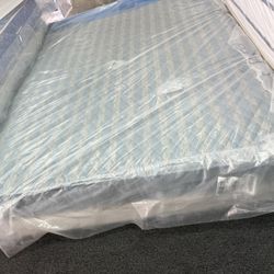 Queen Mattress Set 