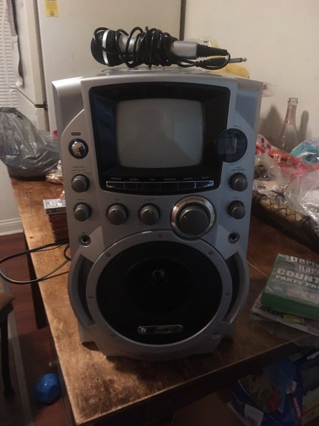 Karaoke Machine 