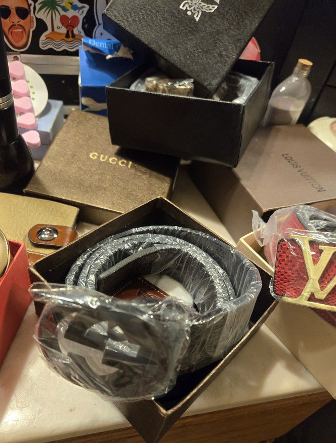 Gucci Mens Belt (Any Belt 80) All of them with original box, dust bags. 