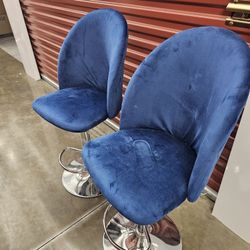 2 Bar Stool 