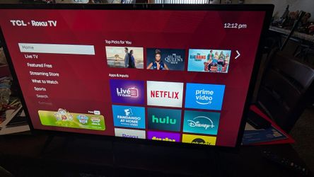 TCL 32" Class 3-Series HD LED Smart Roku TV - 32S335 with remote. 