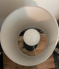 Black Table Lamp with USB Port – Great Condition
