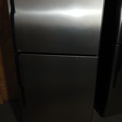 GE FRIDGE 