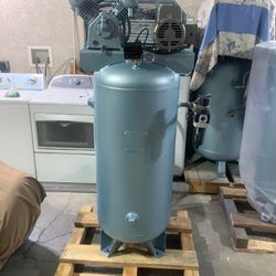 Air compressor Men  Industrial Compressor 