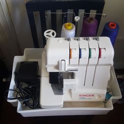 Singer Sewing Machine Slightly Used 