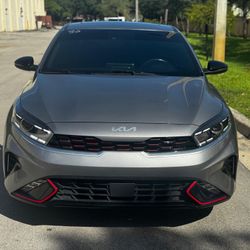 2023 KIA FORTE GT LINE
