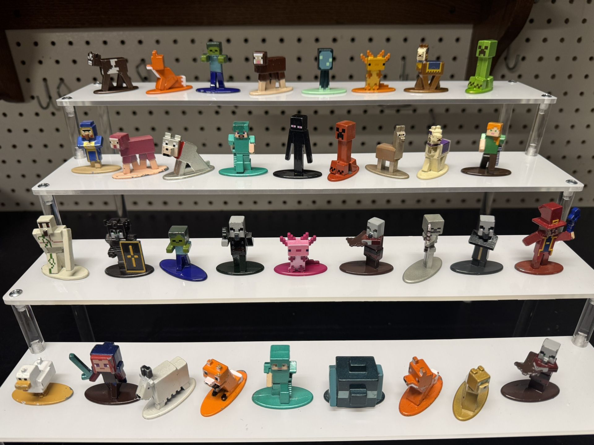 Minecraft Collectible Character Figure Pack Steve Alex Creeper Enderman Zombie