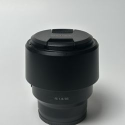 Sony FE 85mm F/1.8 lens (used) - Sony E