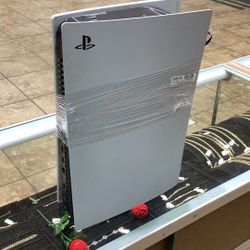 PS5 Clean With Controller And Chords 