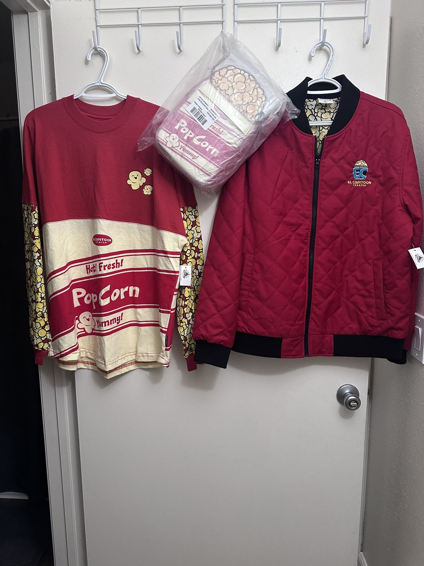 DISNEY EL CAPITOON THEATER Handbag / Long Sleeve Shirt / Jacket