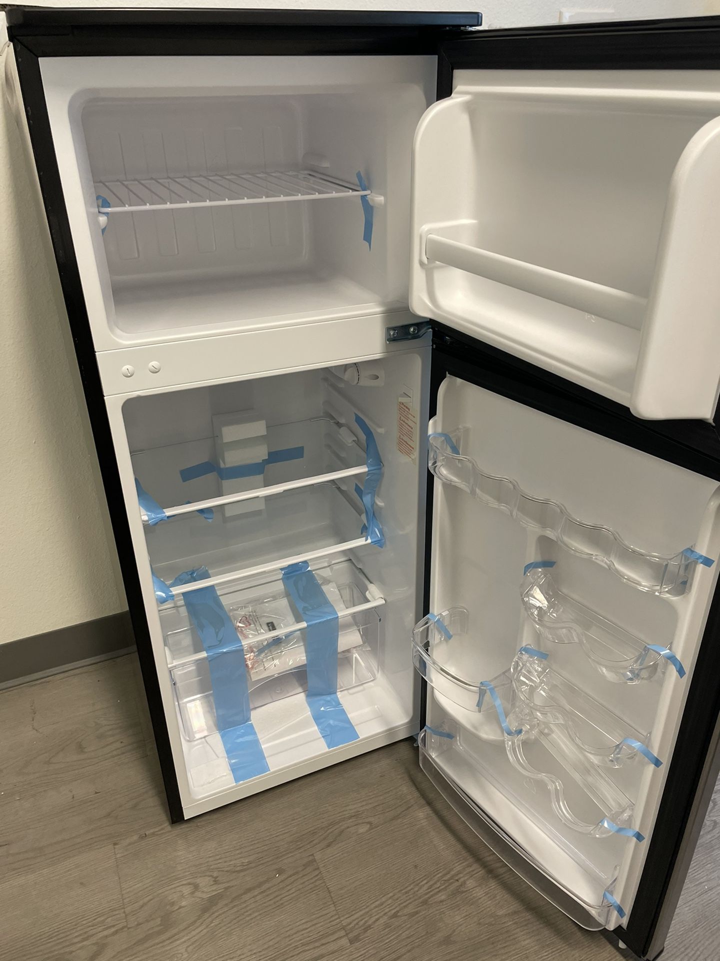 Magic Chef 4.5 cu. ft. 2 Door Mini Fridge in Stainless Look with