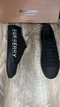Burberry Men Shoes 