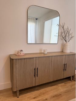 Media Console