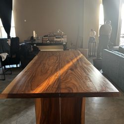 90” Suar Wood Diningh Table – Stylish, Spacious, Unique!
