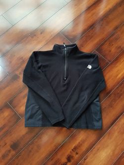 Women's black The North Face fleece, medium