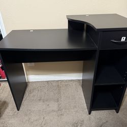 Black Disc Table