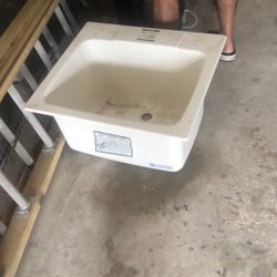 Laundry Top 