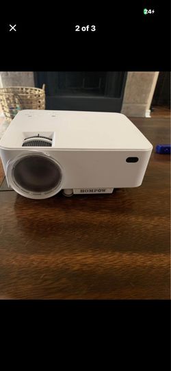 Projector (hompow)