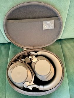 Headphones- Jabra Evolve2 85 - Black Wireless Headset/Music Headphones Black