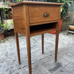 Vintage Mid Century Nightstand / Side Table 1950’s 1960’s