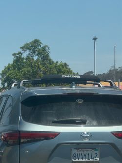 Toyota Highlander Roof rack crossbars