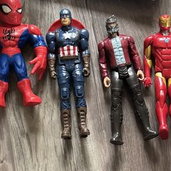 Giant Spider-Man action figure And Captain and Iron Man and guardians of the Galaxy defender