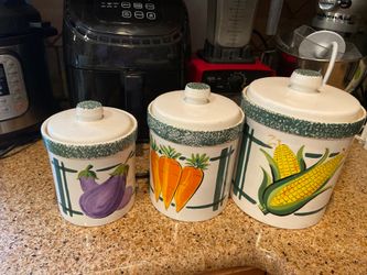 Kitchen storage jars
