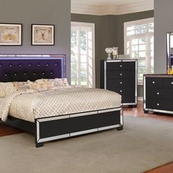 Brand New Queen Black LED Bedroom Set! As Low As $55 Down With Acima!