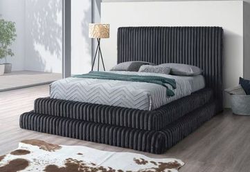 UPHOLSTERY PLATFORM BED NEW IN BOX
