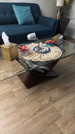 Stand tv and coffee table with two small