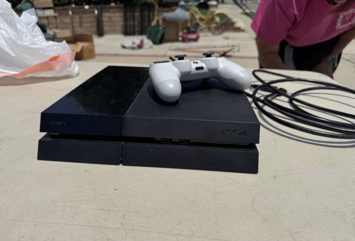 PS4 With Controller
