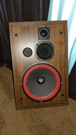 Vintage Cerwin Vega Speakers Excellent for Sale in Downey CA