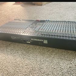 ALLEN&HEATH  ZED 436 
