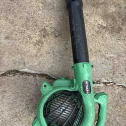 Leaf blower