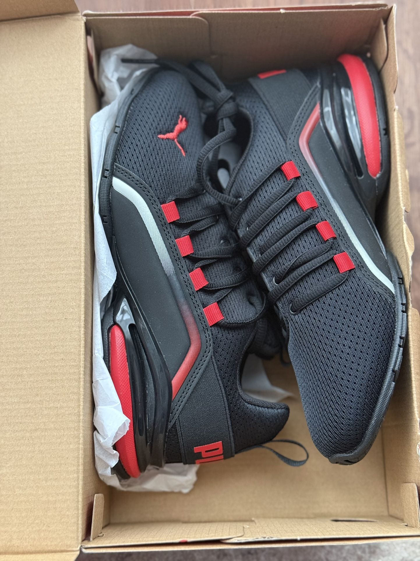 Puma Sneakers Size 4