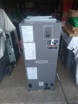 Lennox Air flow 2.5T Unit works great HVAC