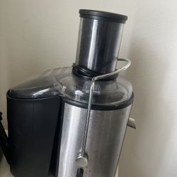 Juice Extractor 