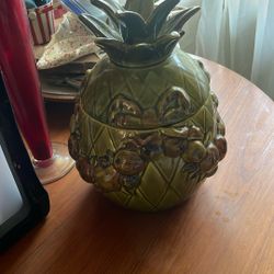 vintage pineapple cookie jar